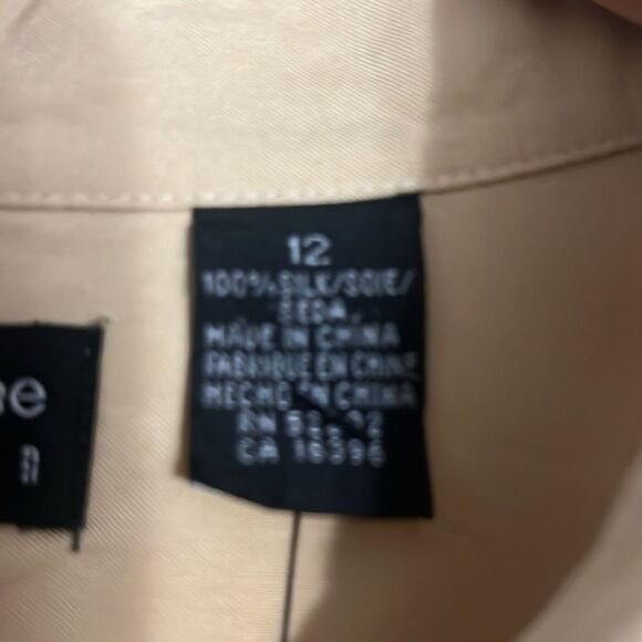 Vintage Y2K Liz Claiborne Collection 100% Silk golden yellow blouse  P2P: 22" - Picture 12 of 12